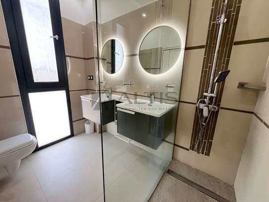 APPARTEMENT F4 D’EXCEPTION MEUBLÉ - 230 m² – LES ALMADIES image 14