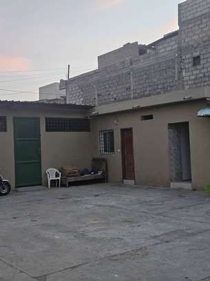 Propriété commerciale à vendre à Dalifort (Maristes) image 5
