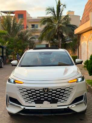 CHANGAN UNI–K ANNÉE 2023 image 9