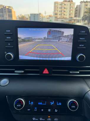 HYUNDAI ELANTRA 2021 image 15