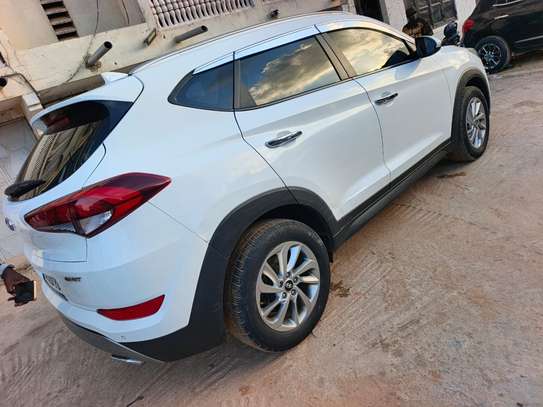 HYUNDAI TUCSON 2017 image 13