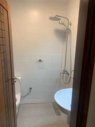 Location Appartement F3 lumineux spacieux Centre ville image 4