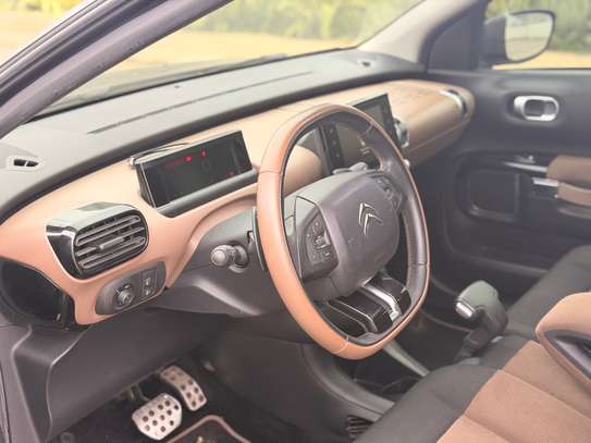 CITROËN C4 CACTUS DIESEL ⛽️ 2017 image 9