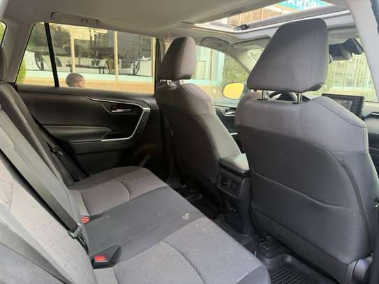 Toyota Rav4 2019 image 13