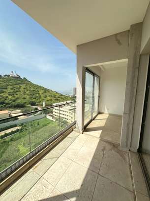 Magnifique F4 à Vendre à la Corniche des Mamelles image 4
