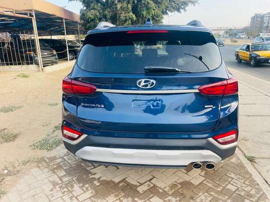 HYUNDAI SANTA FE 2019 image 14