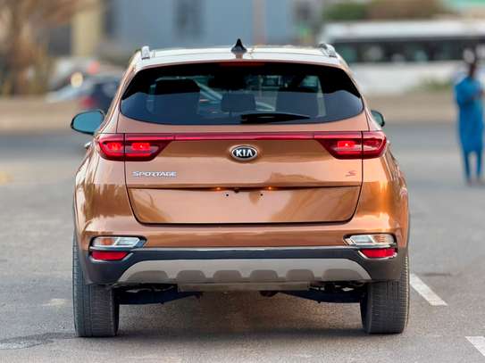 VENTE KIA SPORTAGE S ANNEE 2020 VENANT image 4