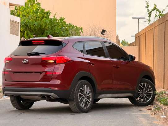 Hyundai  Tucson  Année:2020 image 10
