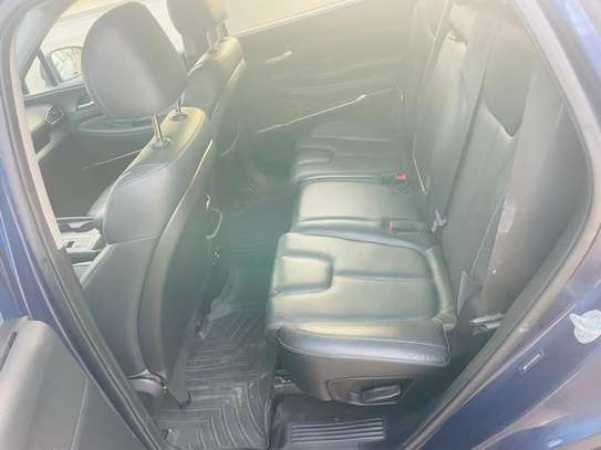 HYUNDAI SANTA FE 2019 image 8