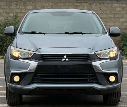 Mitsubishi RVR image 2