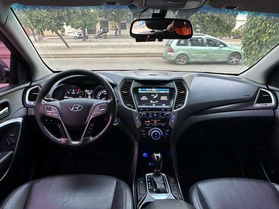 Hyundai Santafe 2017 image 5