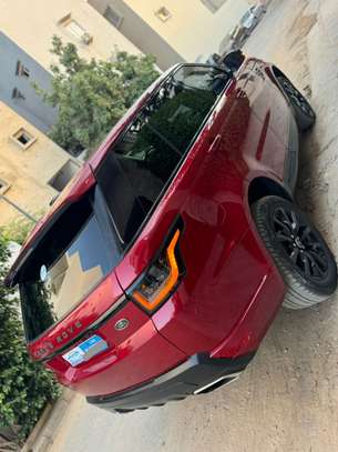 Range Rover sport 2018 image 9