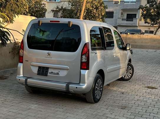 Peugeot partner 2017 image 9