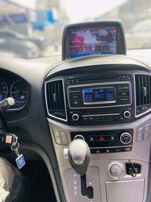 Hyundai starex 2019 12 place image 9