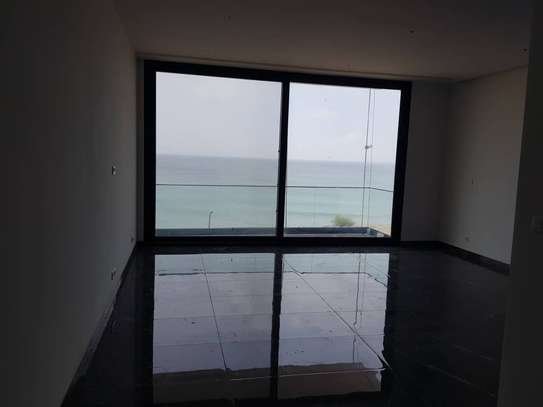 Joli et très grand appartement avec superbe vue sur mer image 2