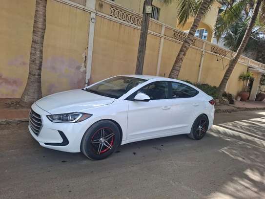 très belle elantra image 7