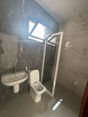 Appartement f4 neuf à louer aux Mamelles image 10