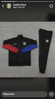 Blouson Barcelona et paris image 1