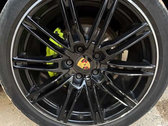 Porche Cayenne 2016 image 12