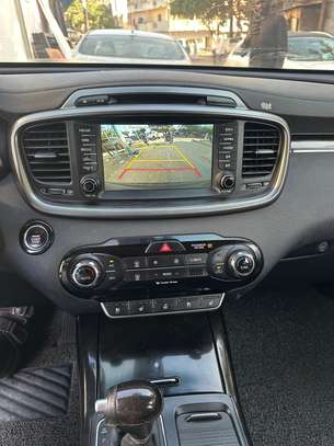 Kia sorento 2017 image 11