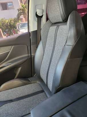 Peugeot 3008 2018 image 4