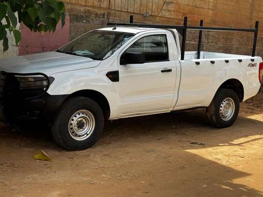 Pick-up simple cabine image 1