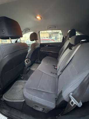 Kia Sorento 2017 image 10