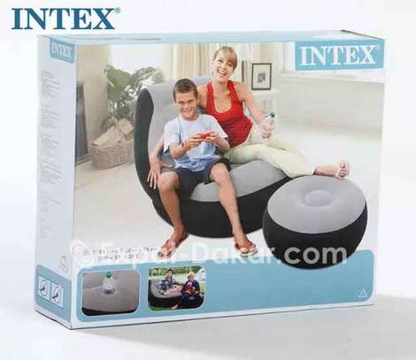 Canapé gonflables INTEX  avec pompe image 4