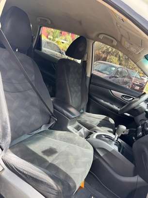 Nissan Rogue 2016 4x4 image 10