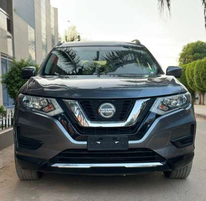 2018 NISSAN ROGUE SV image 11