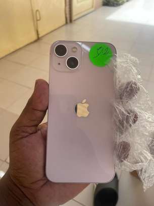 Cherche Iphone 16 pro 128 contre Iphone 13 simple 512 Go image 2