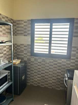 Joli appartement meublé a saly image 6