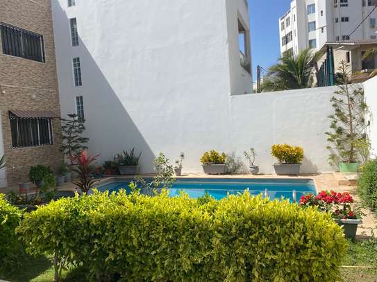 VILLA R+2 AUX ALMADIES NGOR WASSIYA image 3