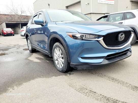 Mazda CX5 image 2