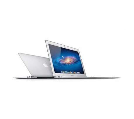 MacBook air 2015 i5 image 1