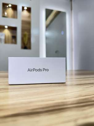 AirPods Pro 2 image 3