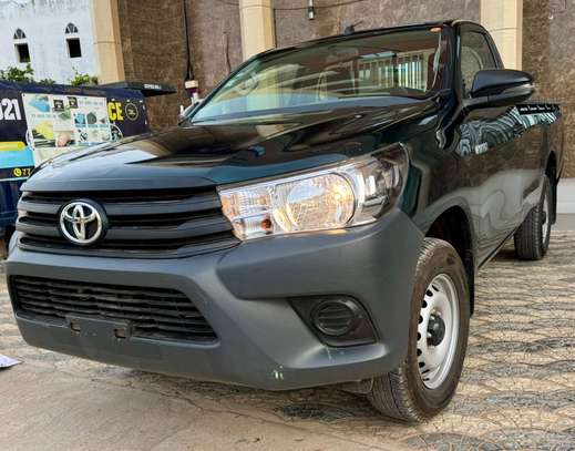 Toyota Hilux simple cabine diesel bleu foncé image 8