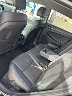 Tucson Limited 2017 image 10