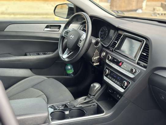 Hyundai sonata 2019 image 10