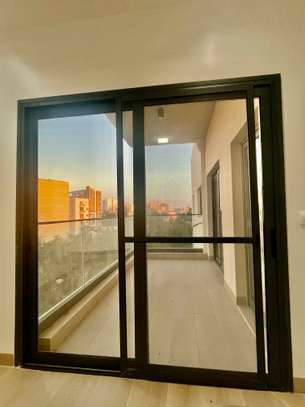 Appartement F4 de 200 m2 à louer au Point E image 13