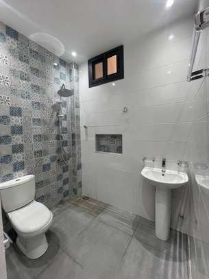 Appartement F4 Neuf à vendre aux Mamelles image 8
