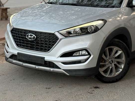 Hyundai tucson 2017 image 9