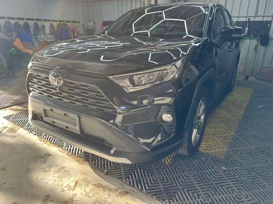2020 TOYOTA RAV4 image 2