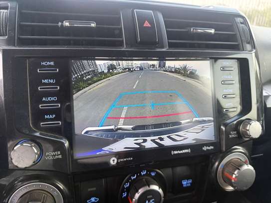 TOYOTA 4-RUNER image 2