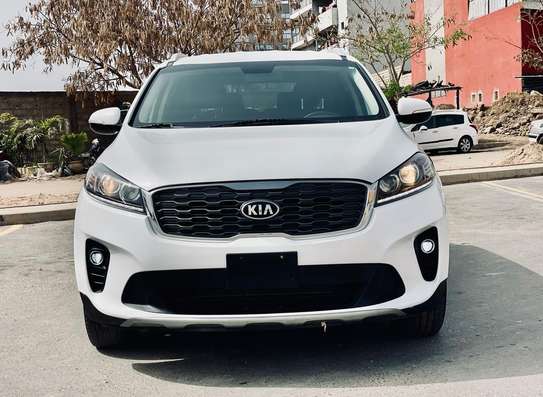 KIA SORENTO image 1