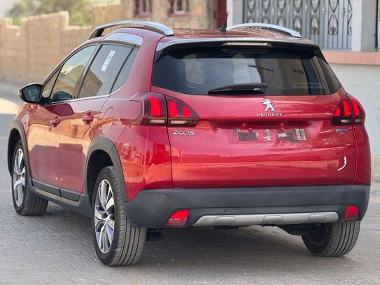 Peugeot 2008  2016 image 6