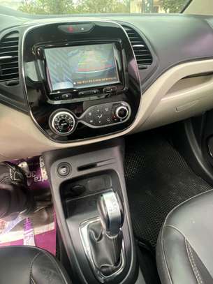 Renault QM3 2019 image 5