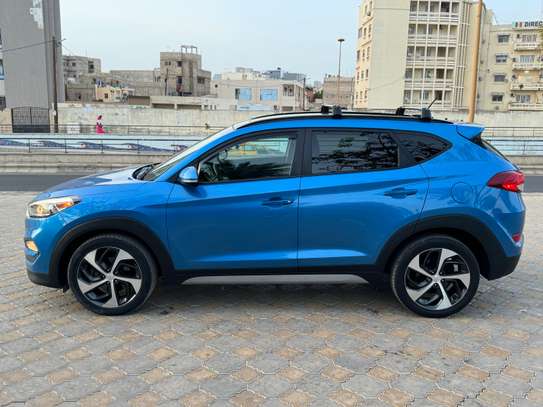 Hyundai Tucson  2017 image 2