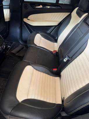 Mercedes GLE43 image 6