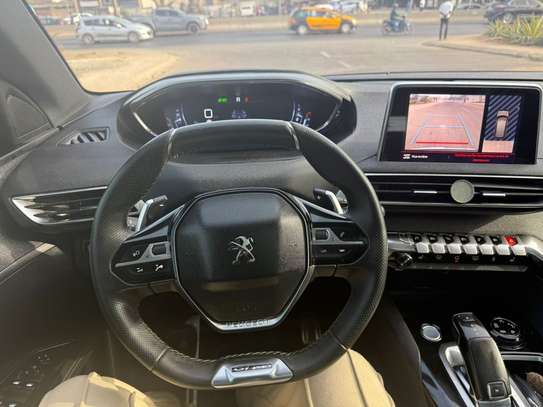 PEUGEOT 3008 Gt line image 11
